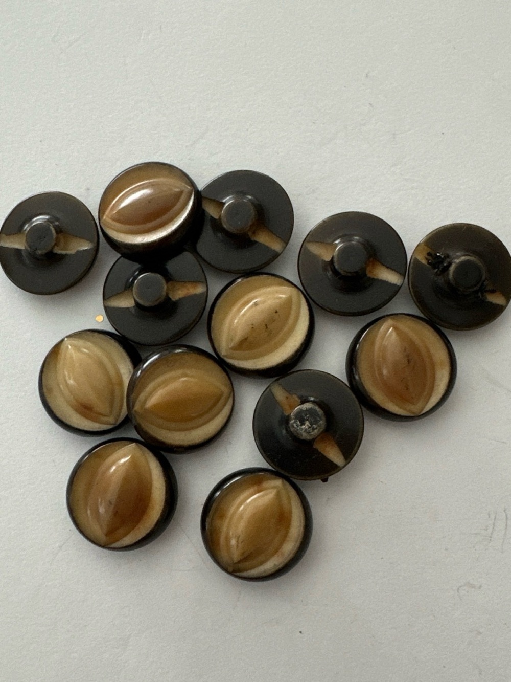 Vintage bakelite Brown tan Buttons Set of 13